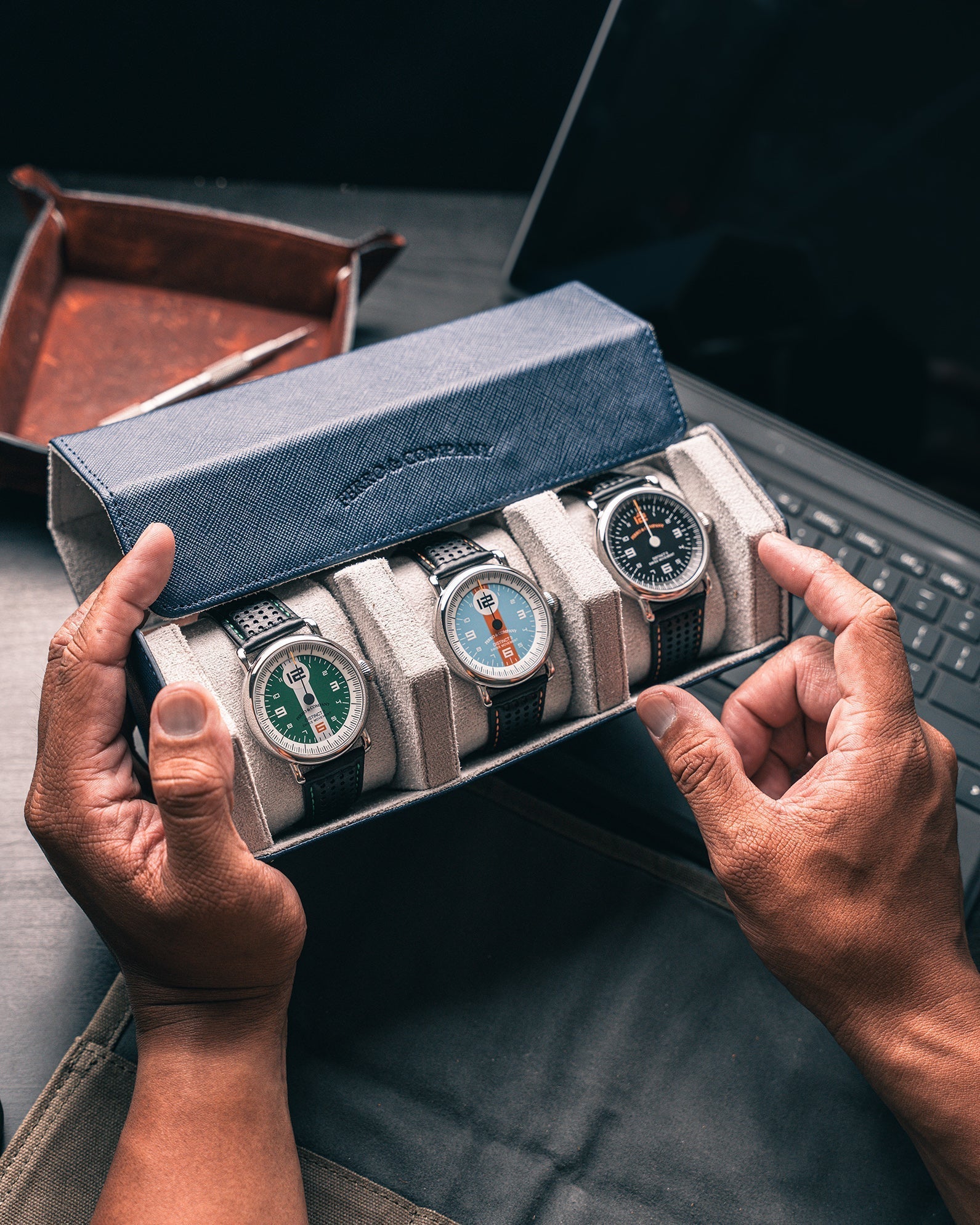 Automatic vs. Quartz Watch: Which Should You Buy? - Ferro & Company Watches